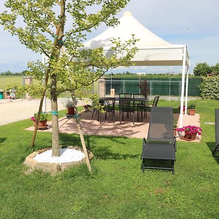 Casa Al Piave - Appartamento A 5 Km Dal Mare Eraclea Kültér fotó